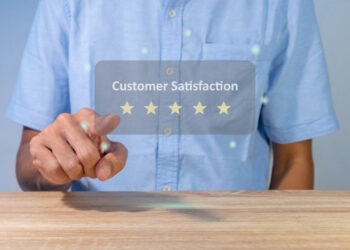 오프라인 매장과 온라인 방문 고객 통합관리가 가능한 오모플레이 솔루션